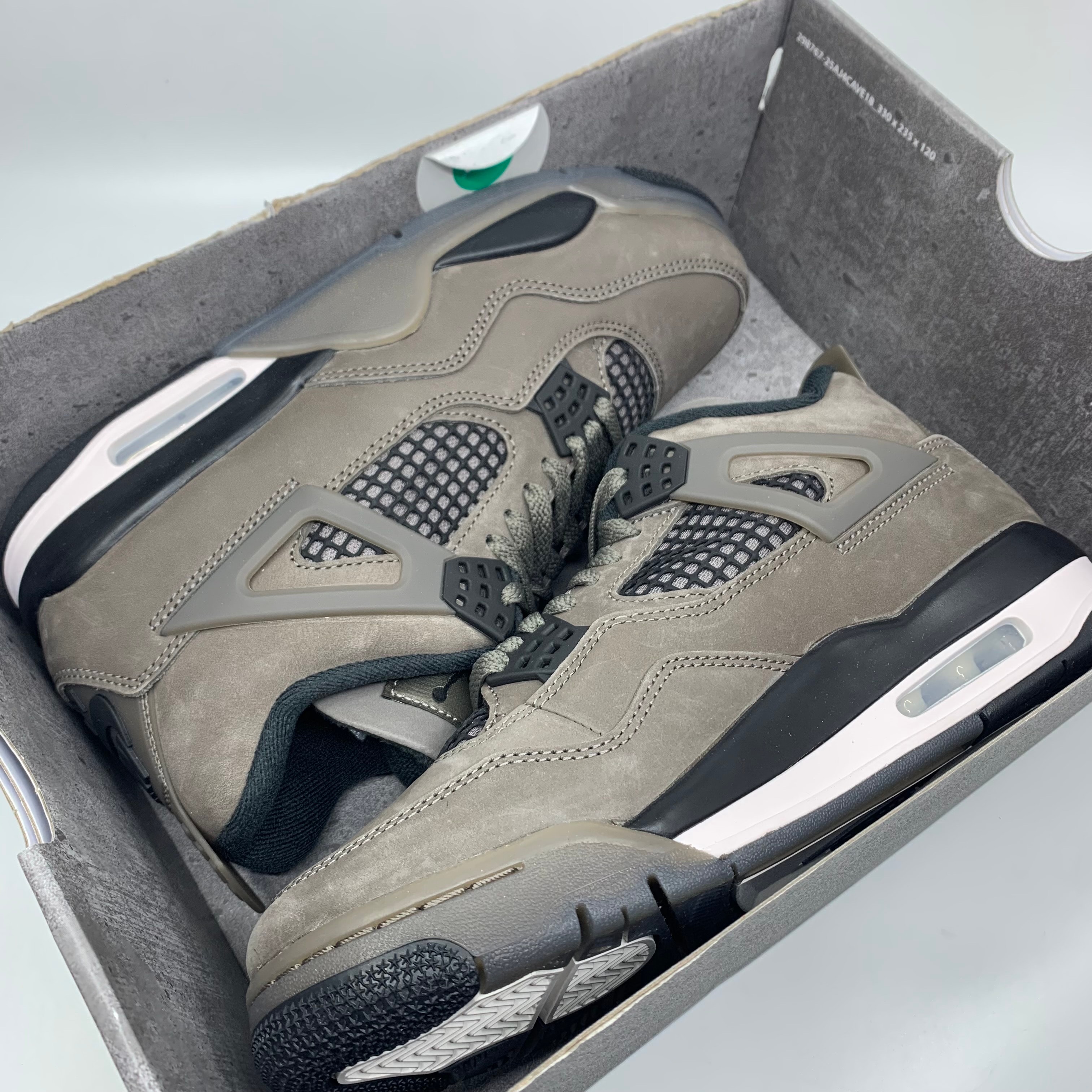 Nike Air Jordan 4 Retro "Cave Stone"