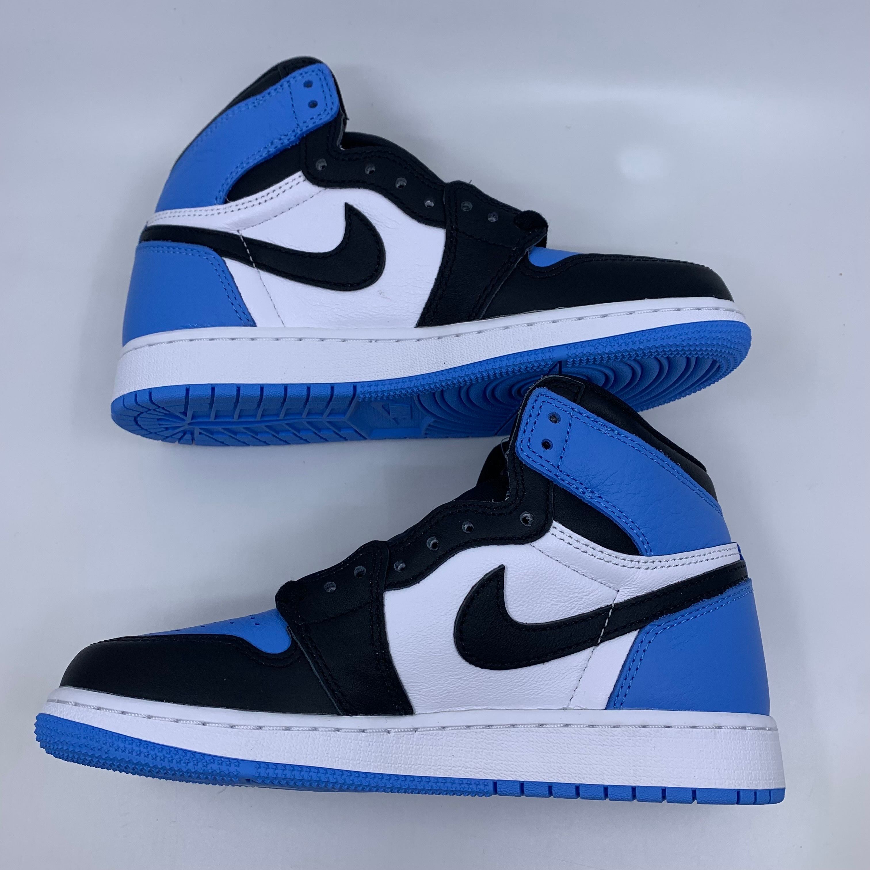Nike GS Air Jordan 1 Retro High OG "University Blue/UNC Toe"