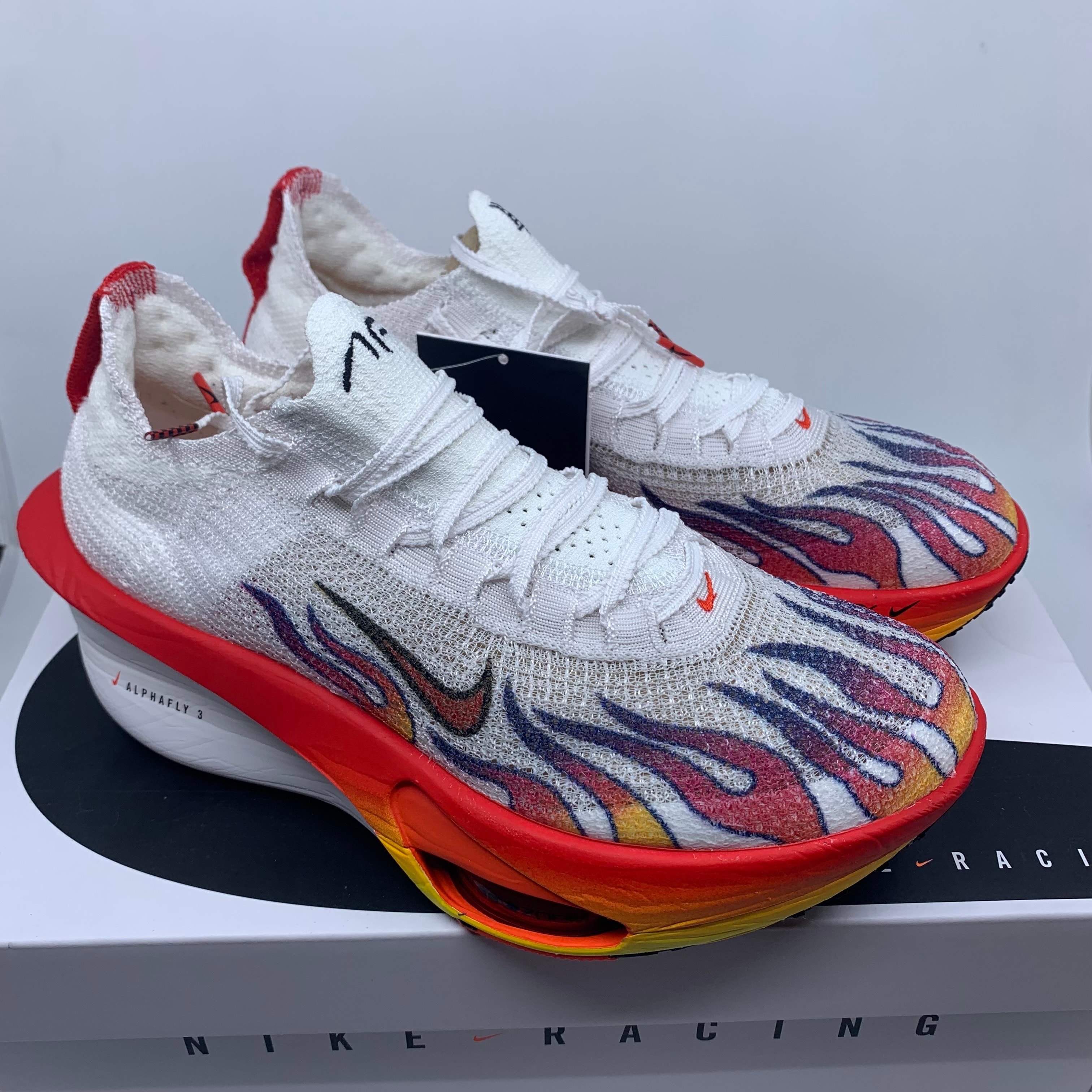 Nike AlphaFly 3 PRM "White/Black/University Red/Habanero Red"