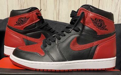 Nike Air Jordan 1 Retro High OG "Bred/Banned" (2016)