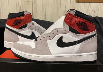Nike Air Jordan 1 High OG "White/Black/Light Smoke Grey"