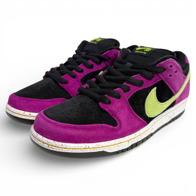 Nike SB Dunk Low "Red Plum"