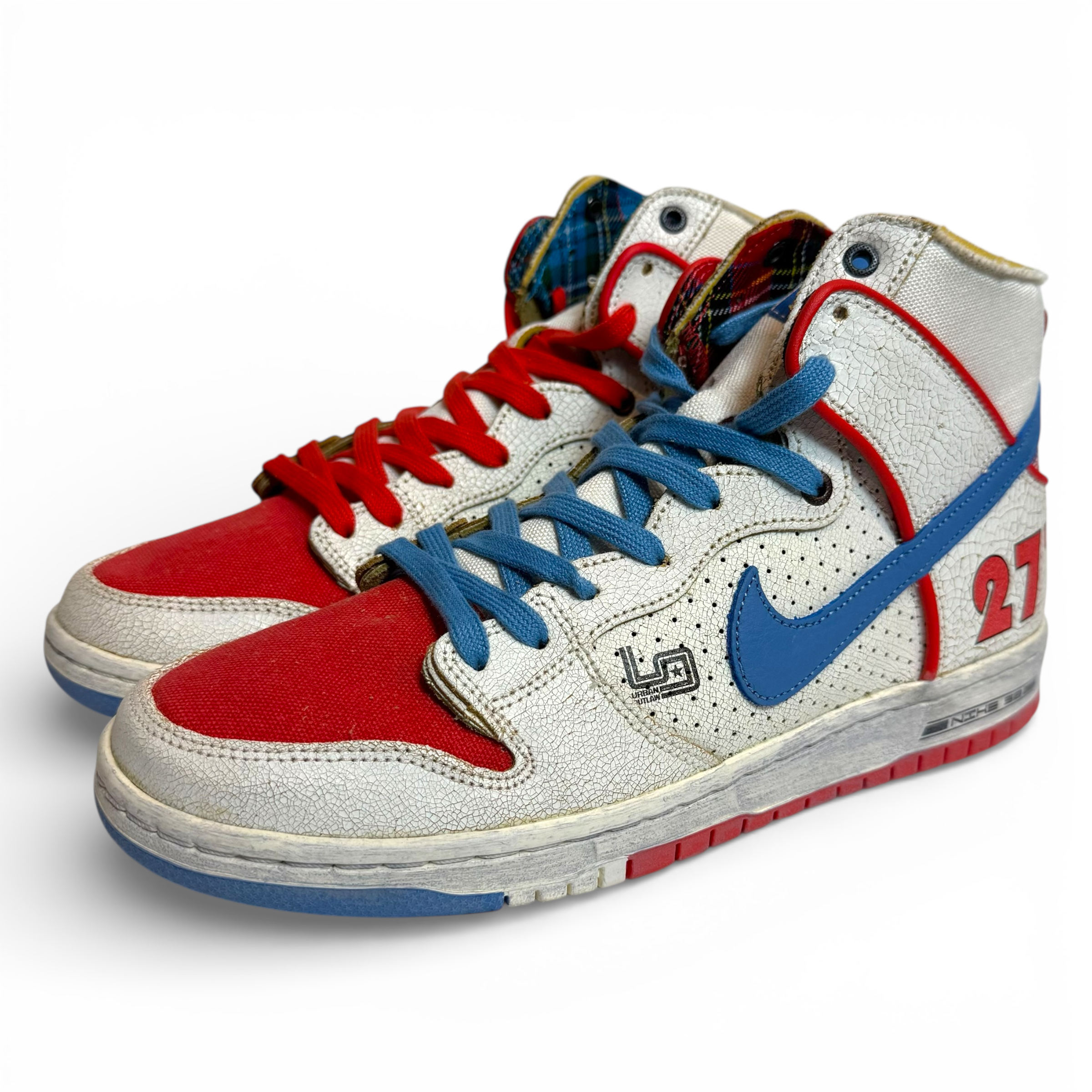 Magnus Walker x Nike SB Dunk High "1971 Porche 911 T 277"