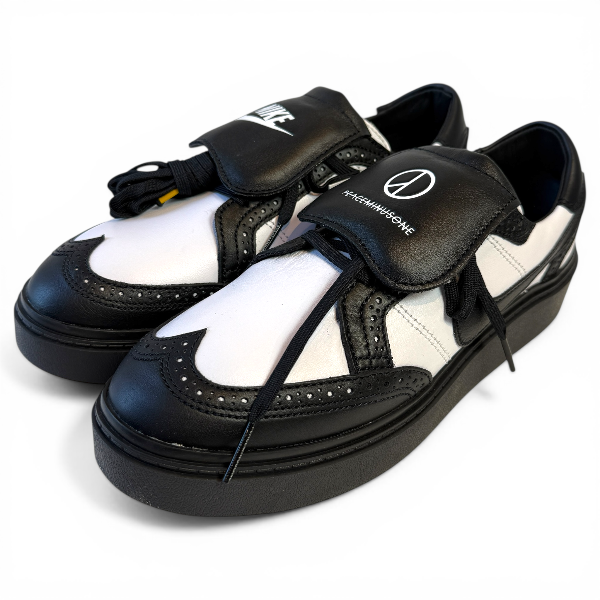 ピースマイナスワン × ナイキ クウォンド1 "ブラックアンドホワイト" / ジードラゴン