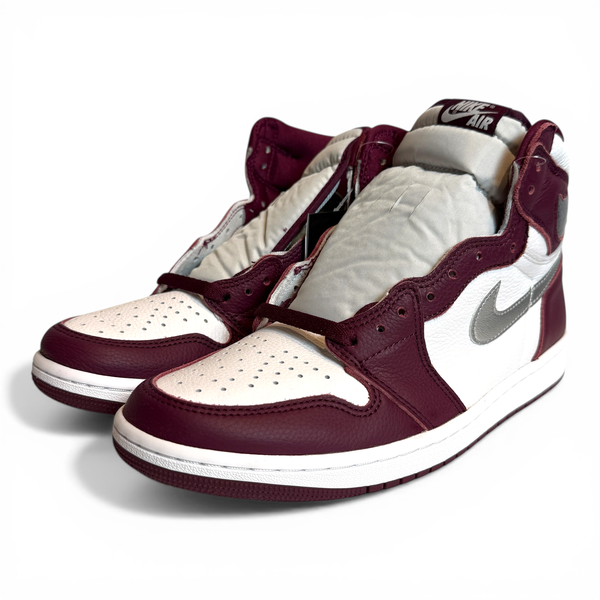 Nike Air Jordan 1 High OG "Bordeaux"