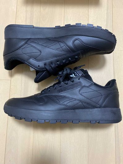 Maison Margiela × Reebok Classic Leather Tabi "Black"