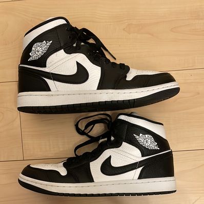 Nike Women's Air Jordan 1 Mid "Homage"