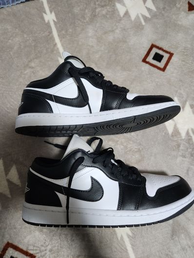 Nike Women's Air Jordan 1 Low "White/Black"