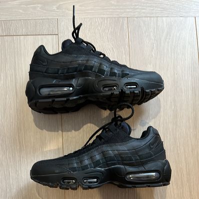 Nike Air Max 95 Essential "Black/Dark Grey/Black"
