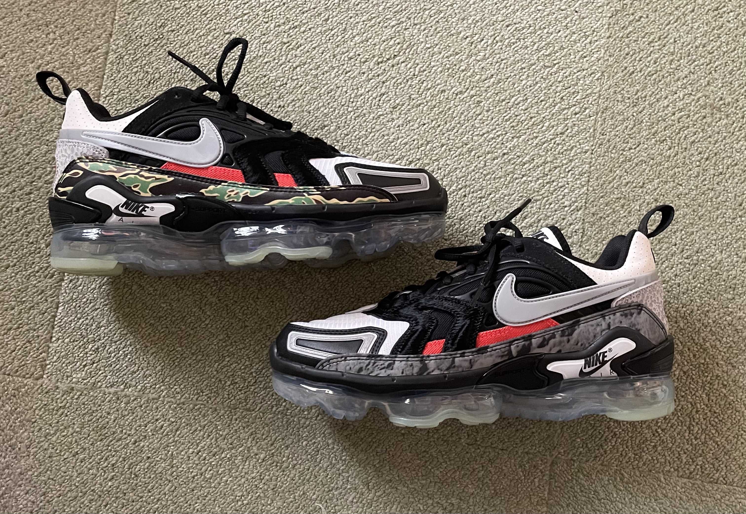 Nike Air Vapormax EVO "What The"