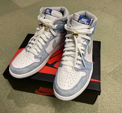 Nike Air Jordan 1 High OG "Hyper Royal"