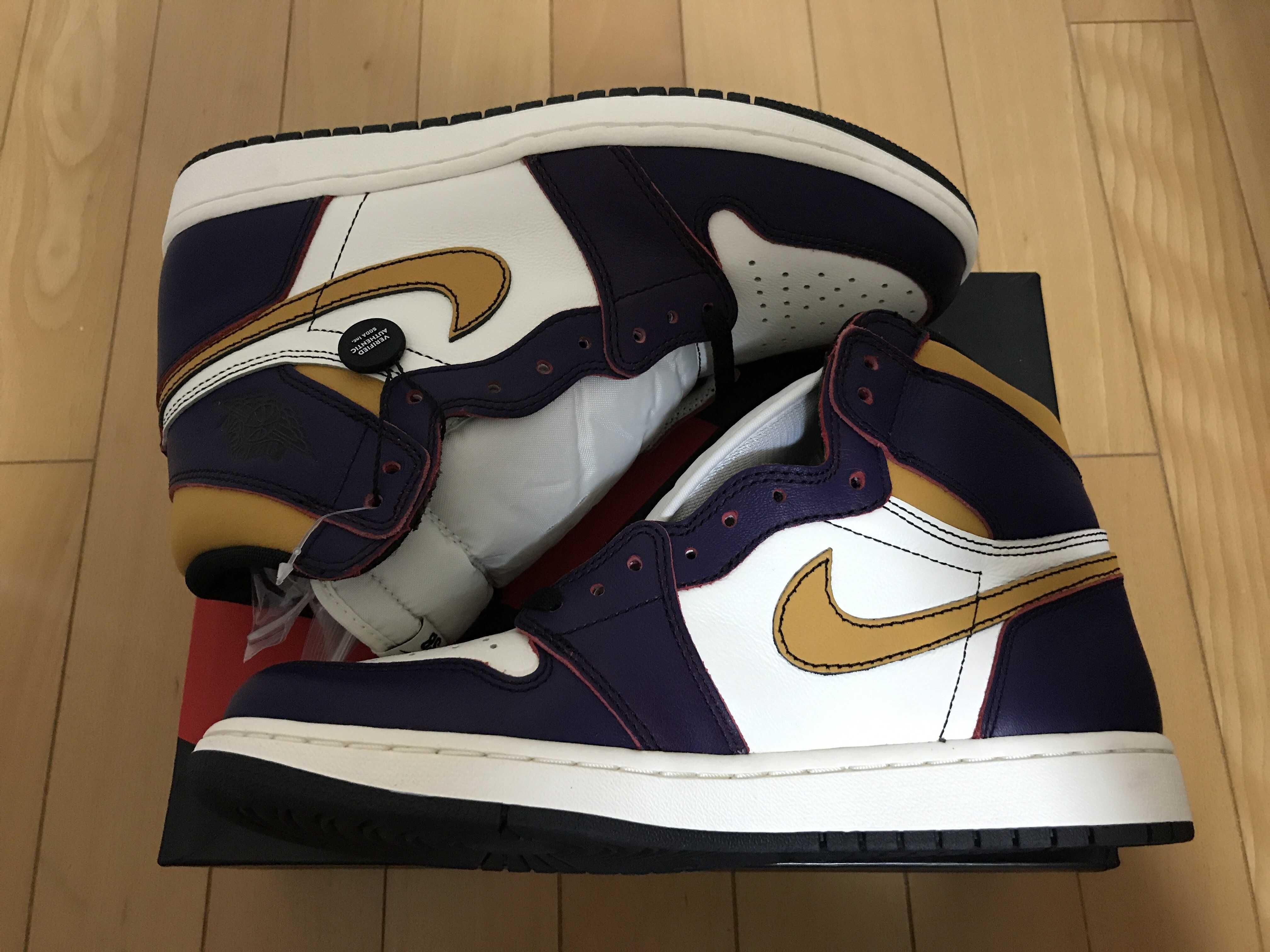 Nike SB × Air Jordan 1 Retro High "La To Chicago"  