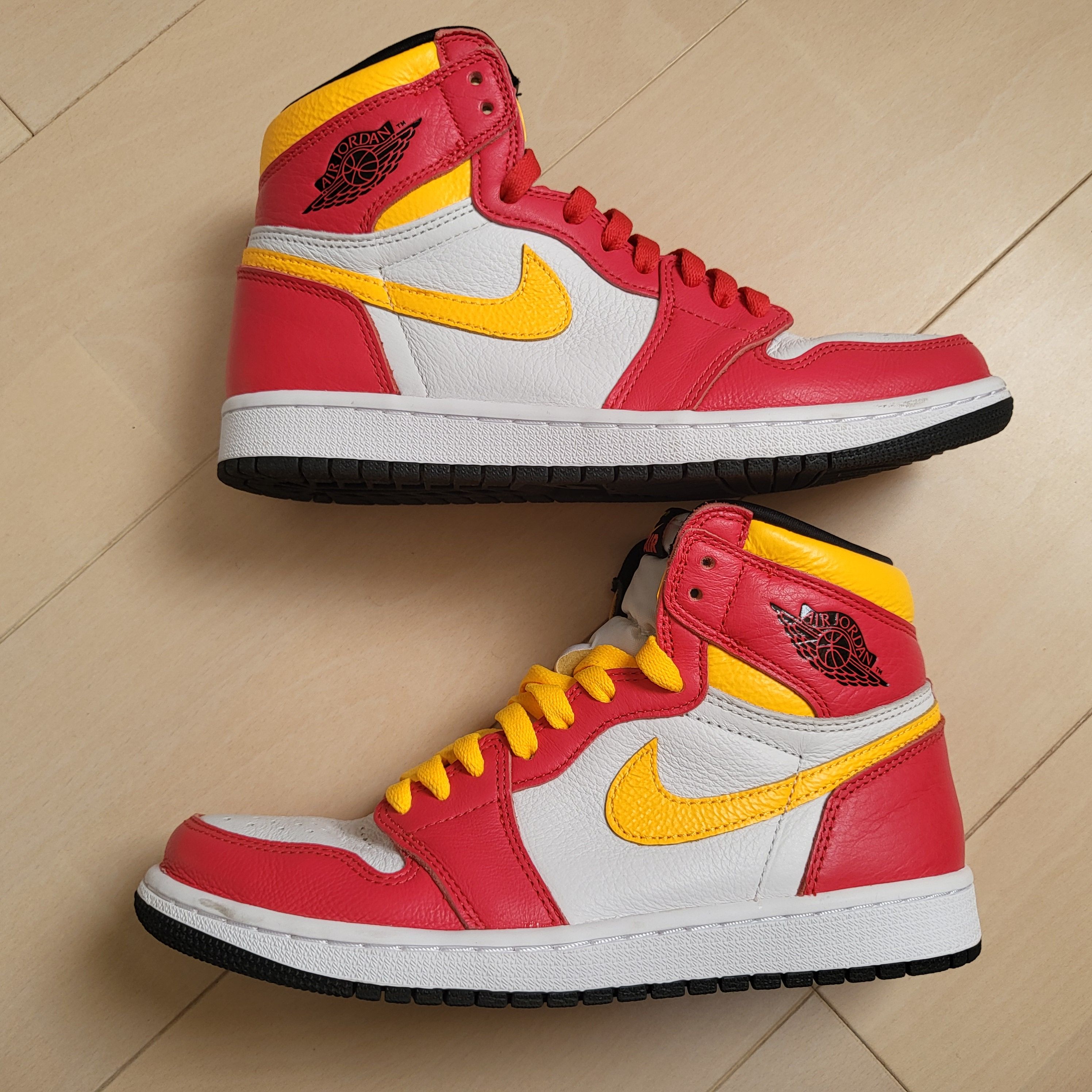 Nike Air Jordan 1 High OG "Light Fusion Red"