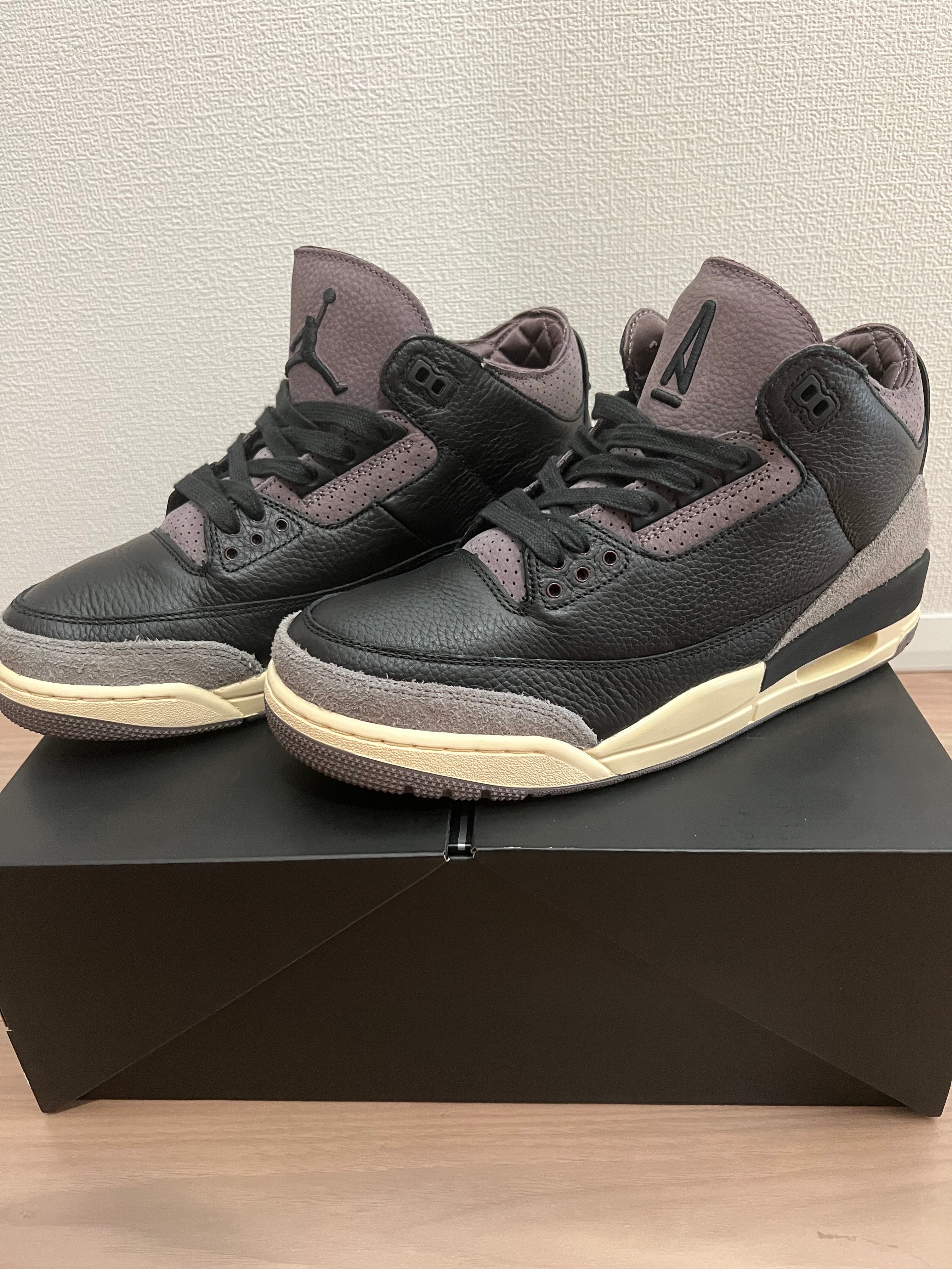 A Ma Maniere × Nike Women's Air Jordan 3 Retro OG SP "Black and Flat Pewter/WYWS"