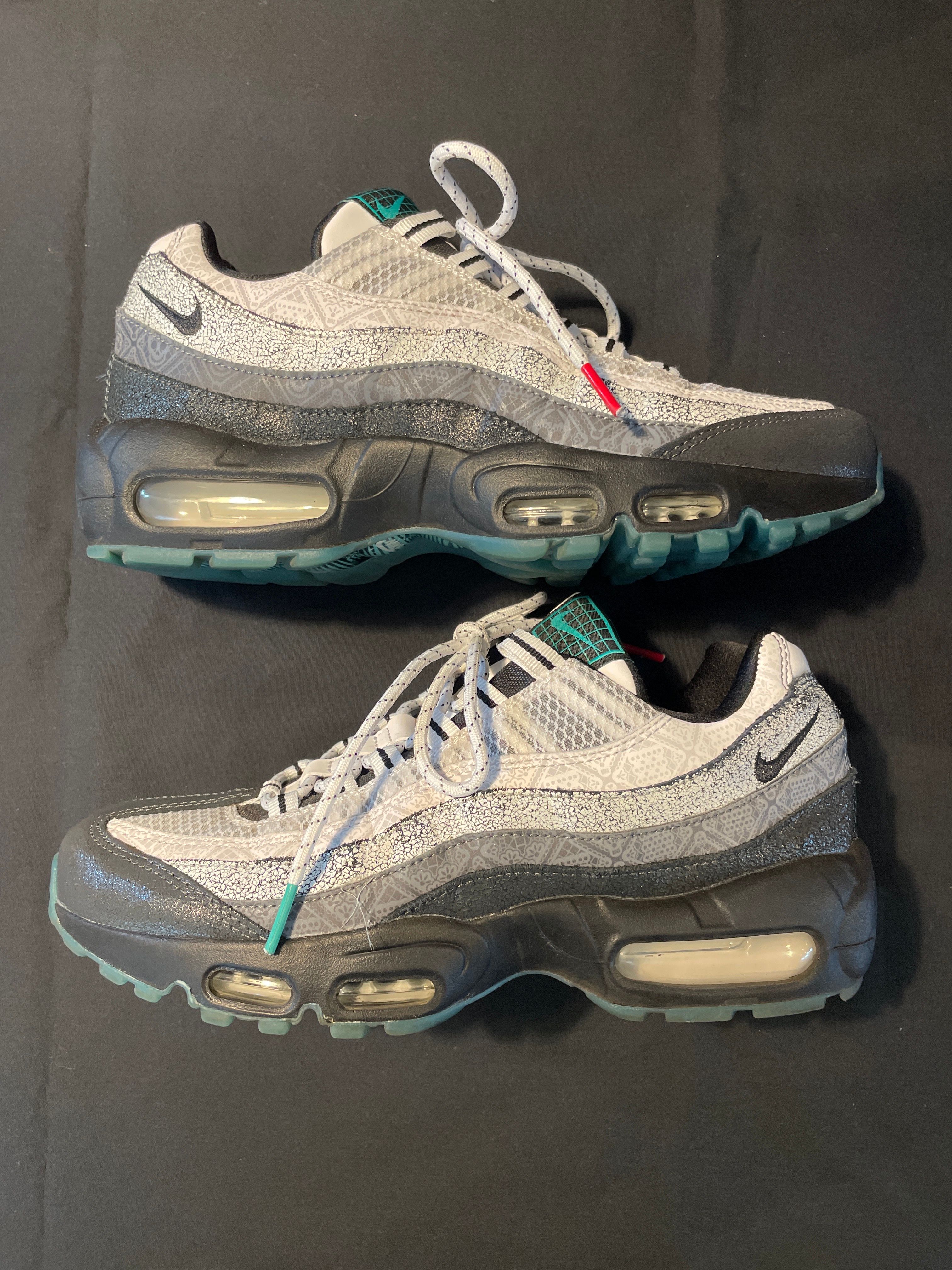 Nike Air Max 95 SE "Day of the Dead"