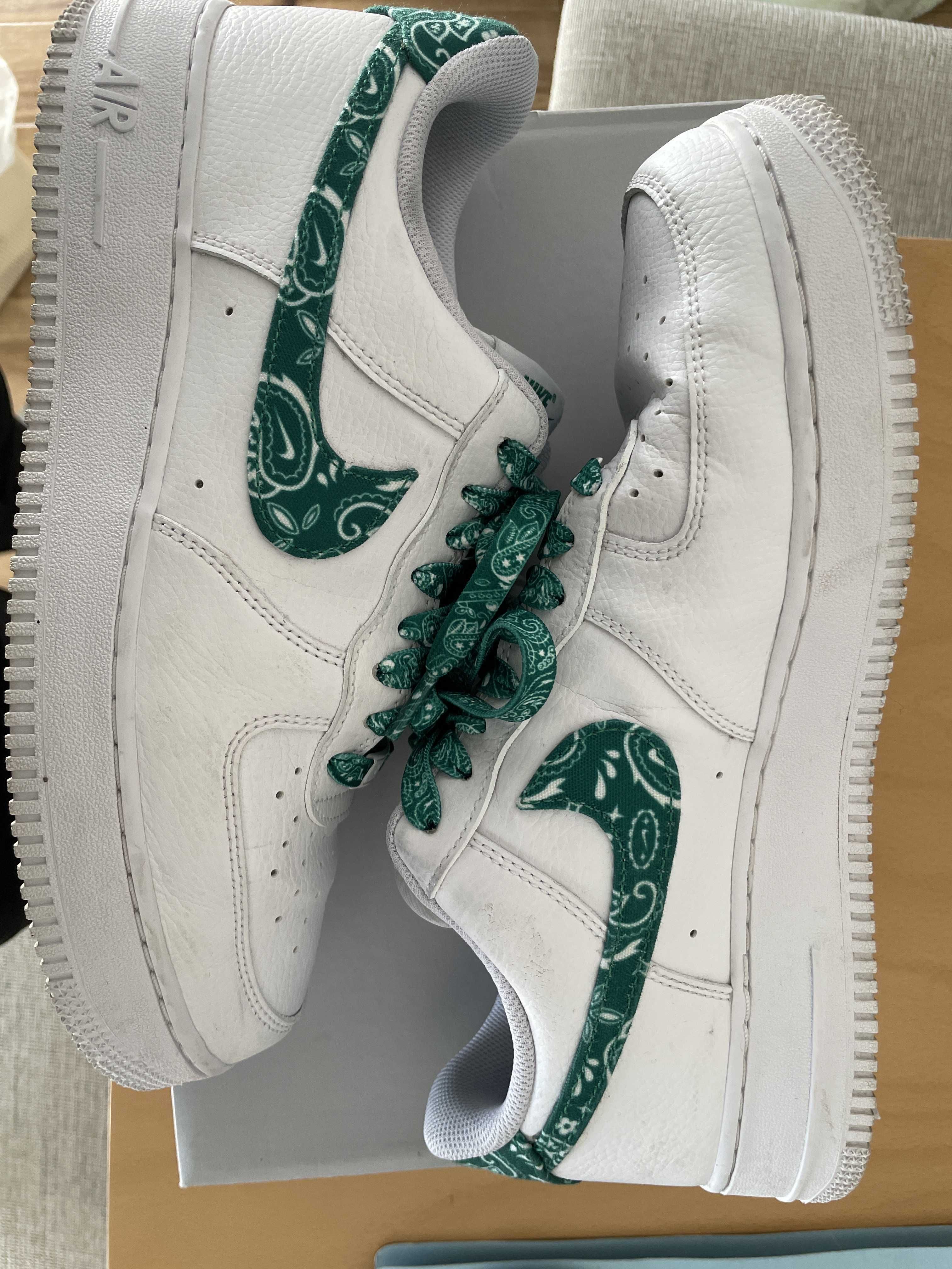 Nike Women's Air Force 1 Low '07 Essential "Green Paisley"