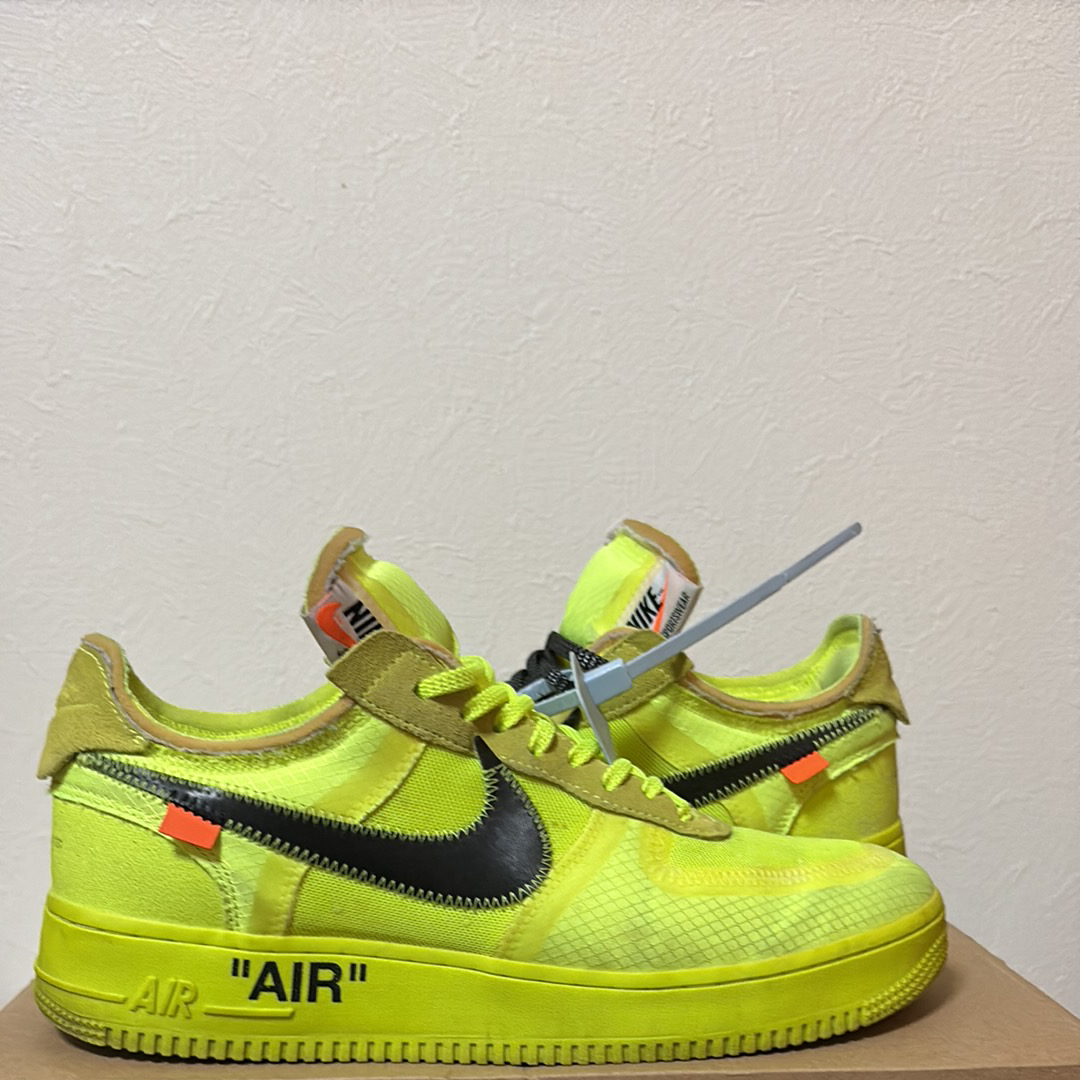 Off-White × Nike Air Force 1 Low "Volt"