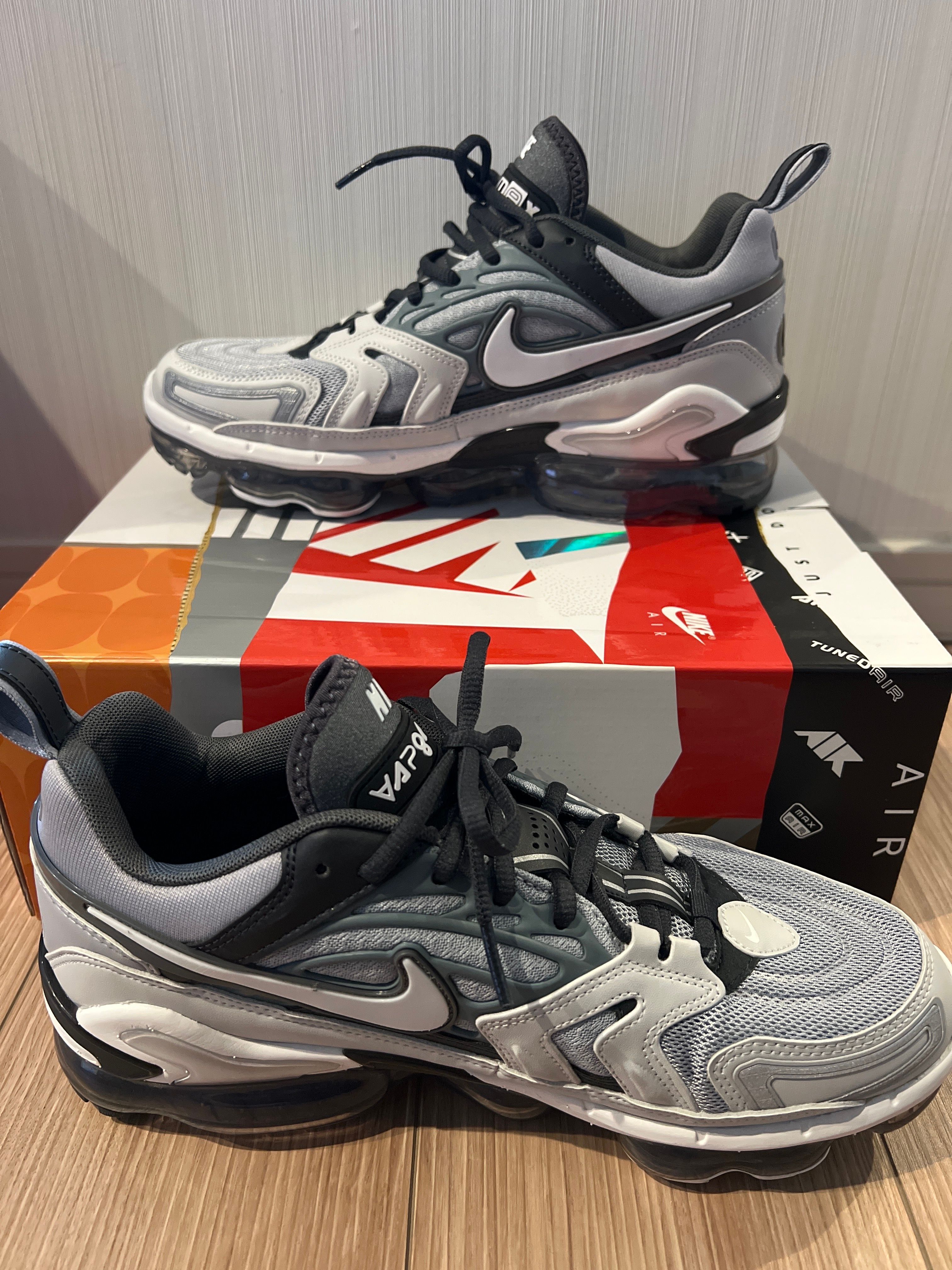 NIKE AIR VAPORMAX EVO "GREY"