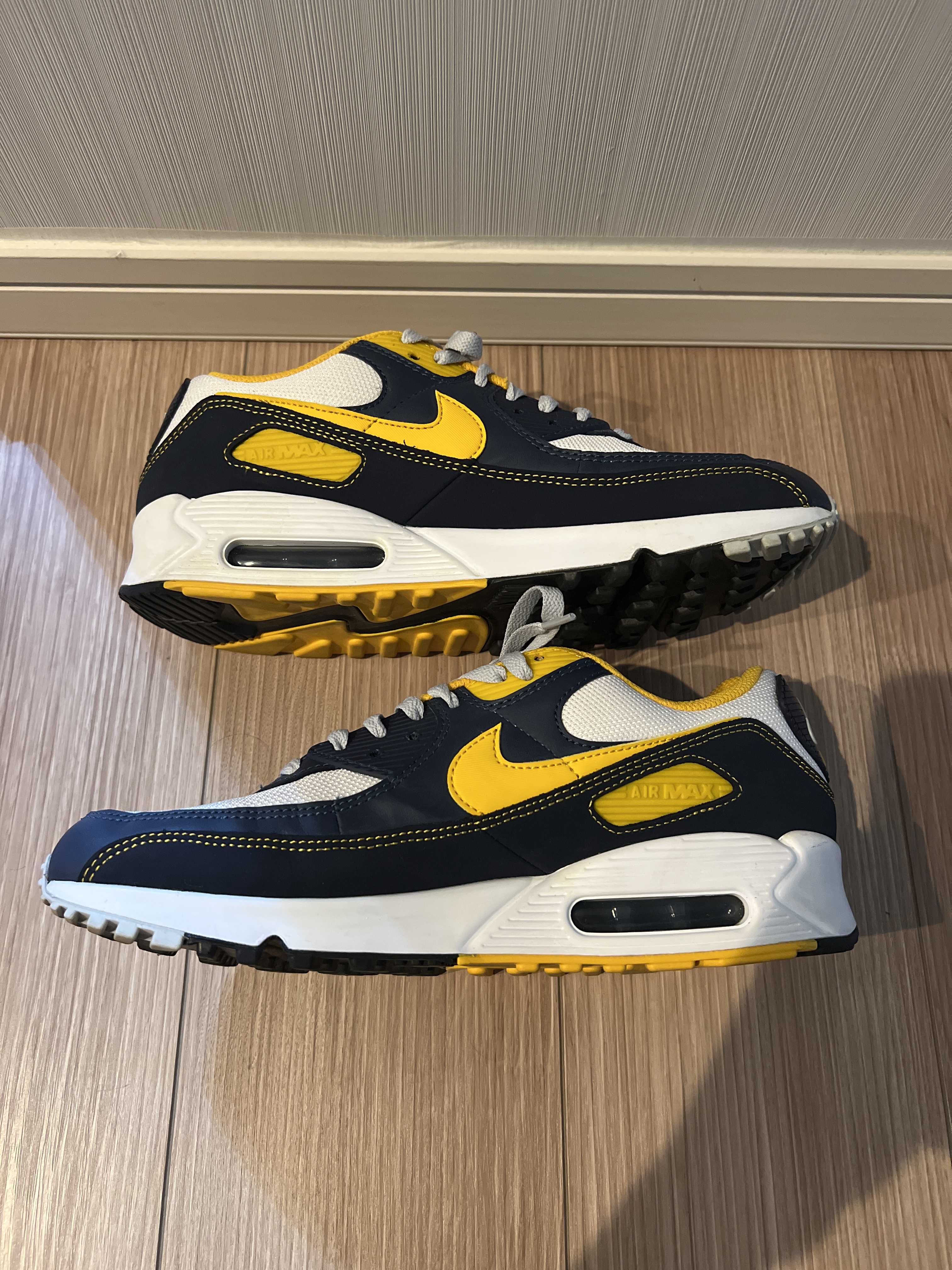 NIKE AIR MAX 90 "NAVY/GOLD"