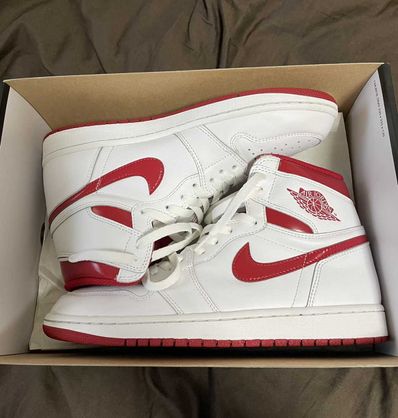 Nike Air Jordan 1 High OG "Metallic Red" (2017)
