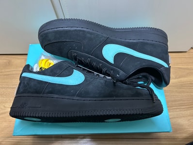 Tiffany & Co. × Nike Air Force 1 Low "1837"