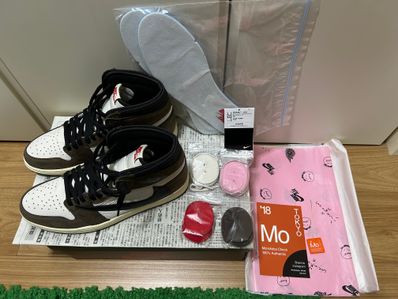 Travis Scott × Nike Air Jordan 1 Retro High OG TS SP "Sail/Dark Mocha"