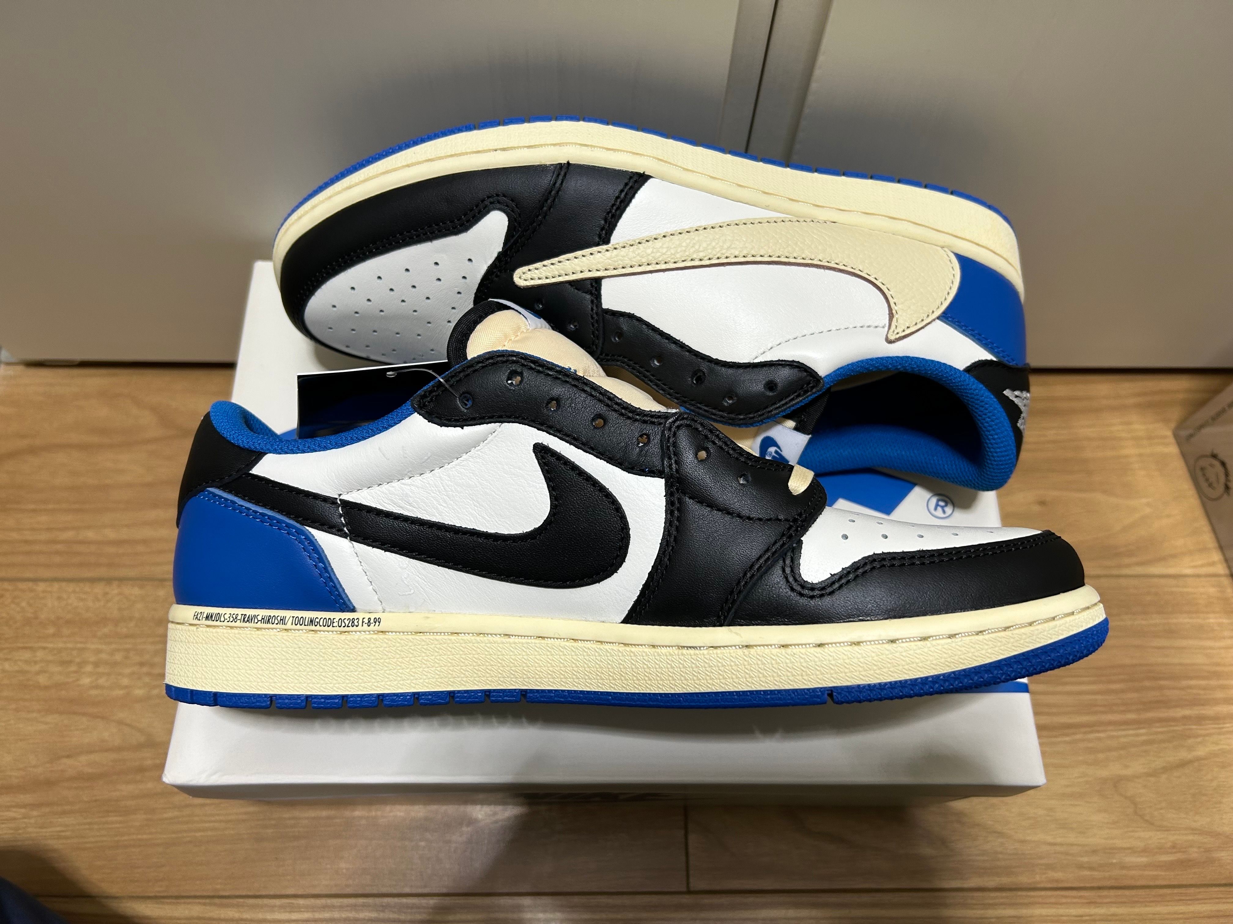 Travis Scott × fragment design × Nike Air Jordan 1 Low OG SP "Military Blue"