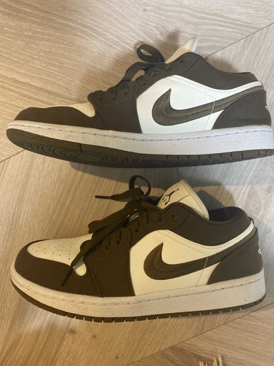 Nike WMNS Air Jordan 1 Low SE