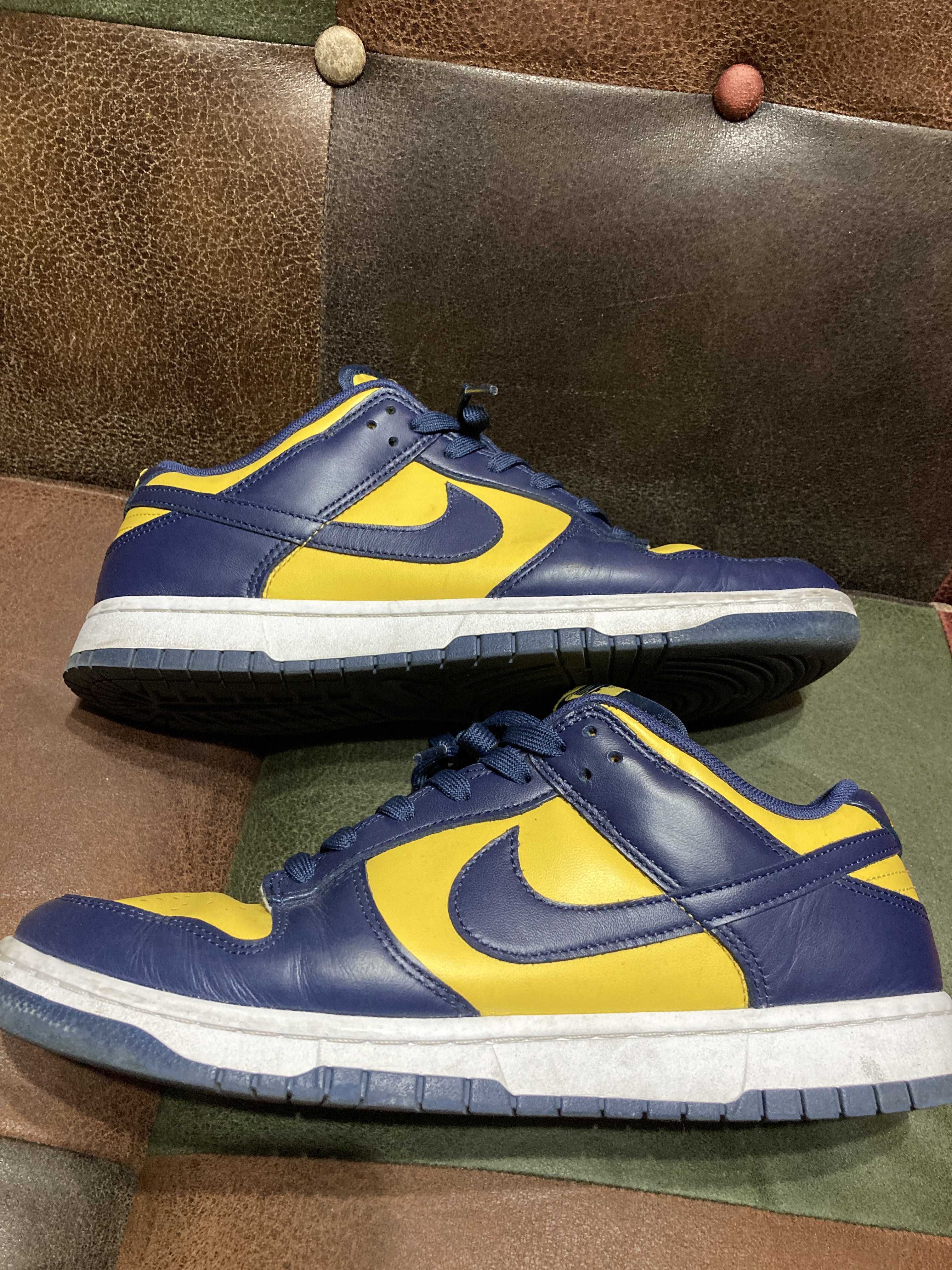 Nike Dunk Low "Michigan"