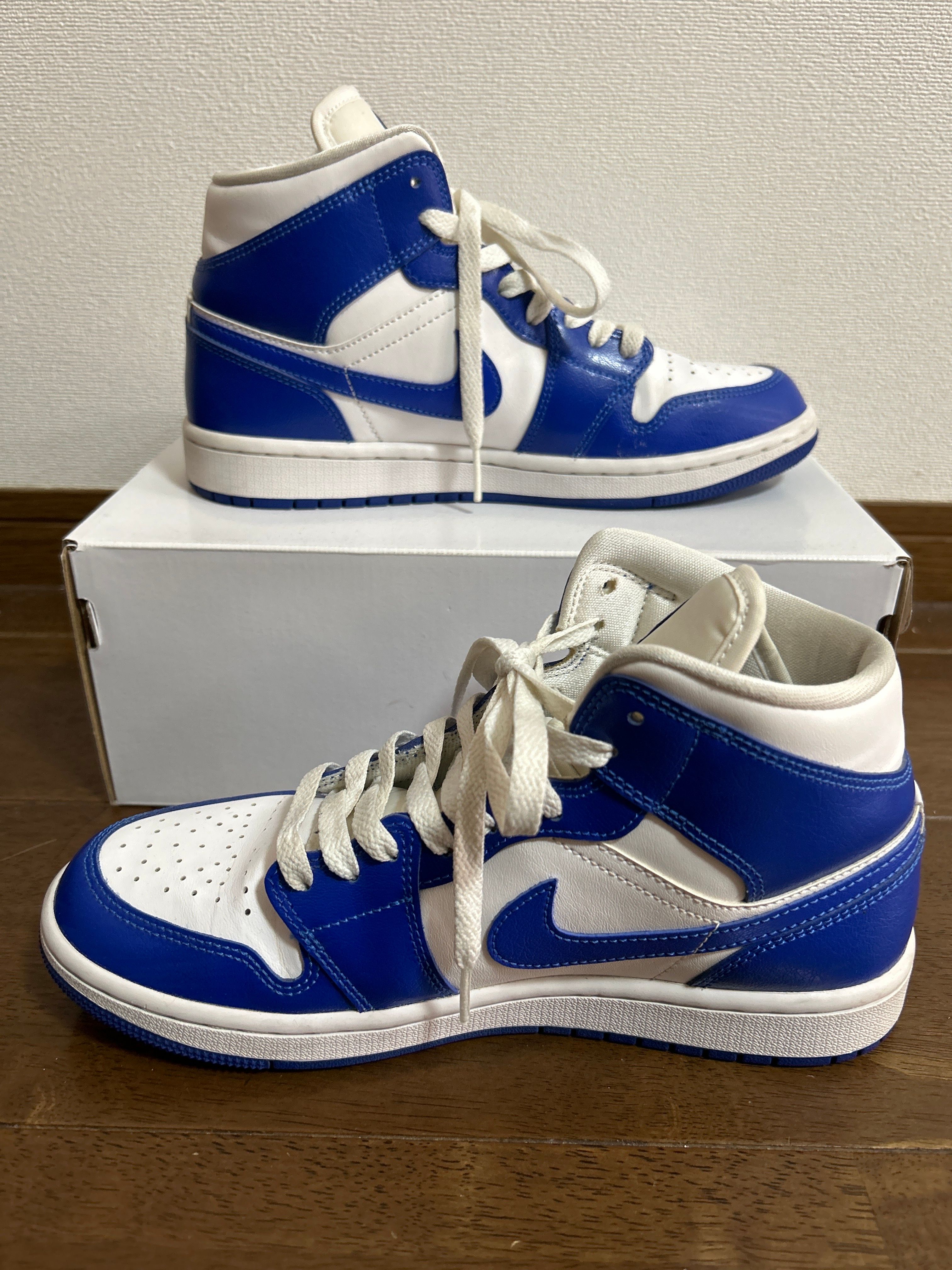 Nike Women's Air Jordan 1 Mid "Kentucky Blue"
