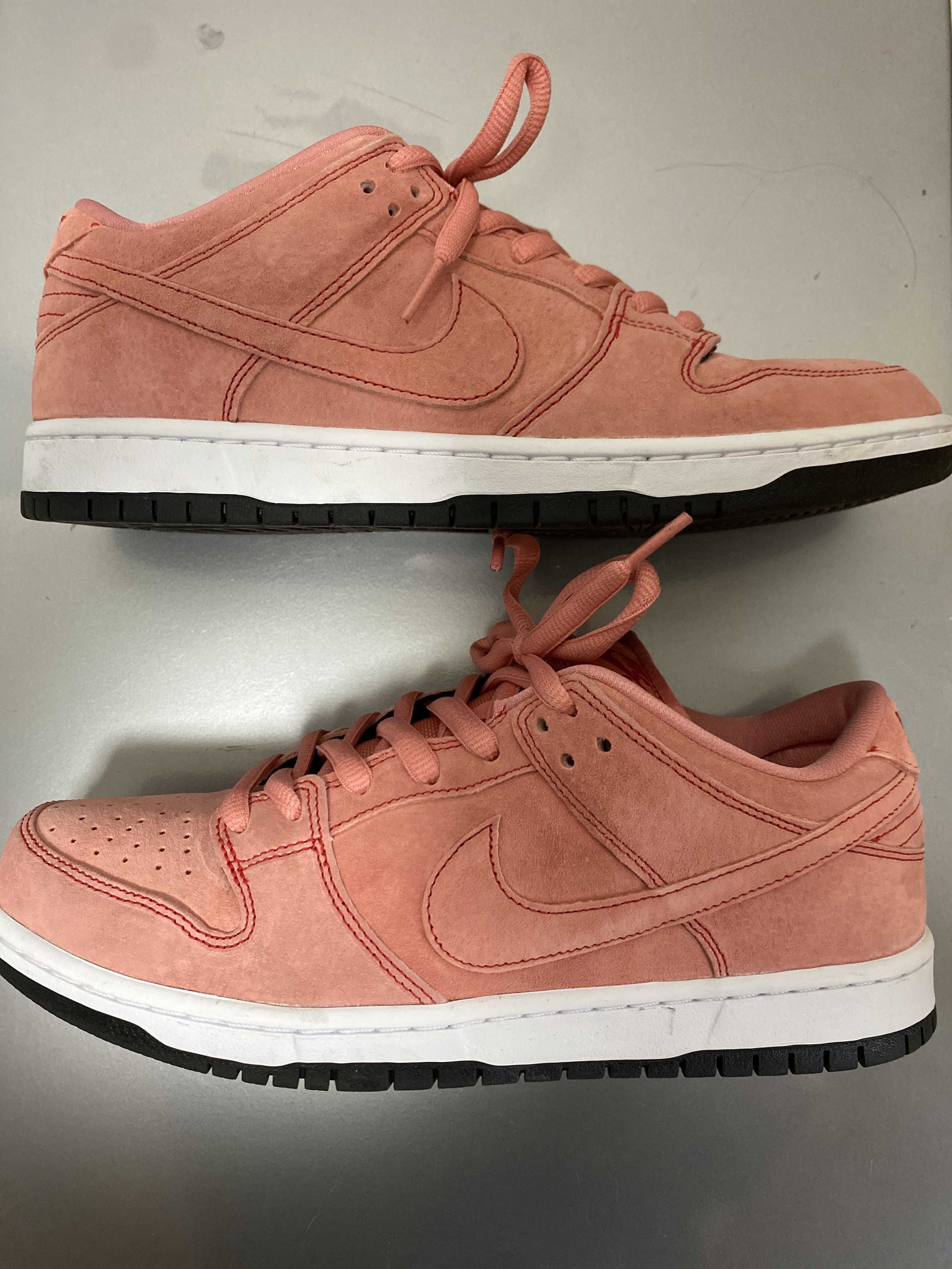 Nike SB Dunk Low "Pink Pig"
