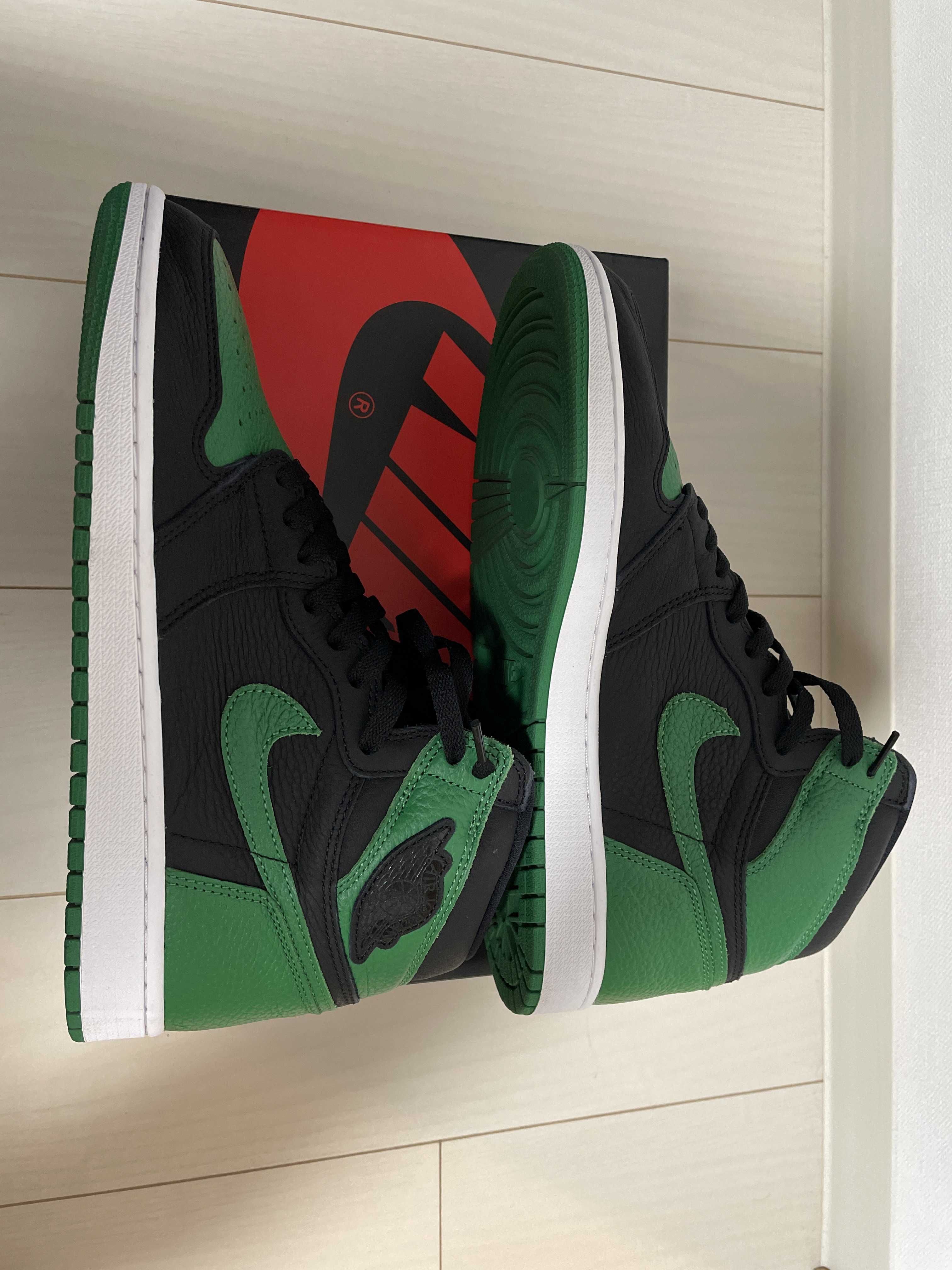Nike Air Jordan 1 Retro High OG "Black/Pine Green" (2020)      