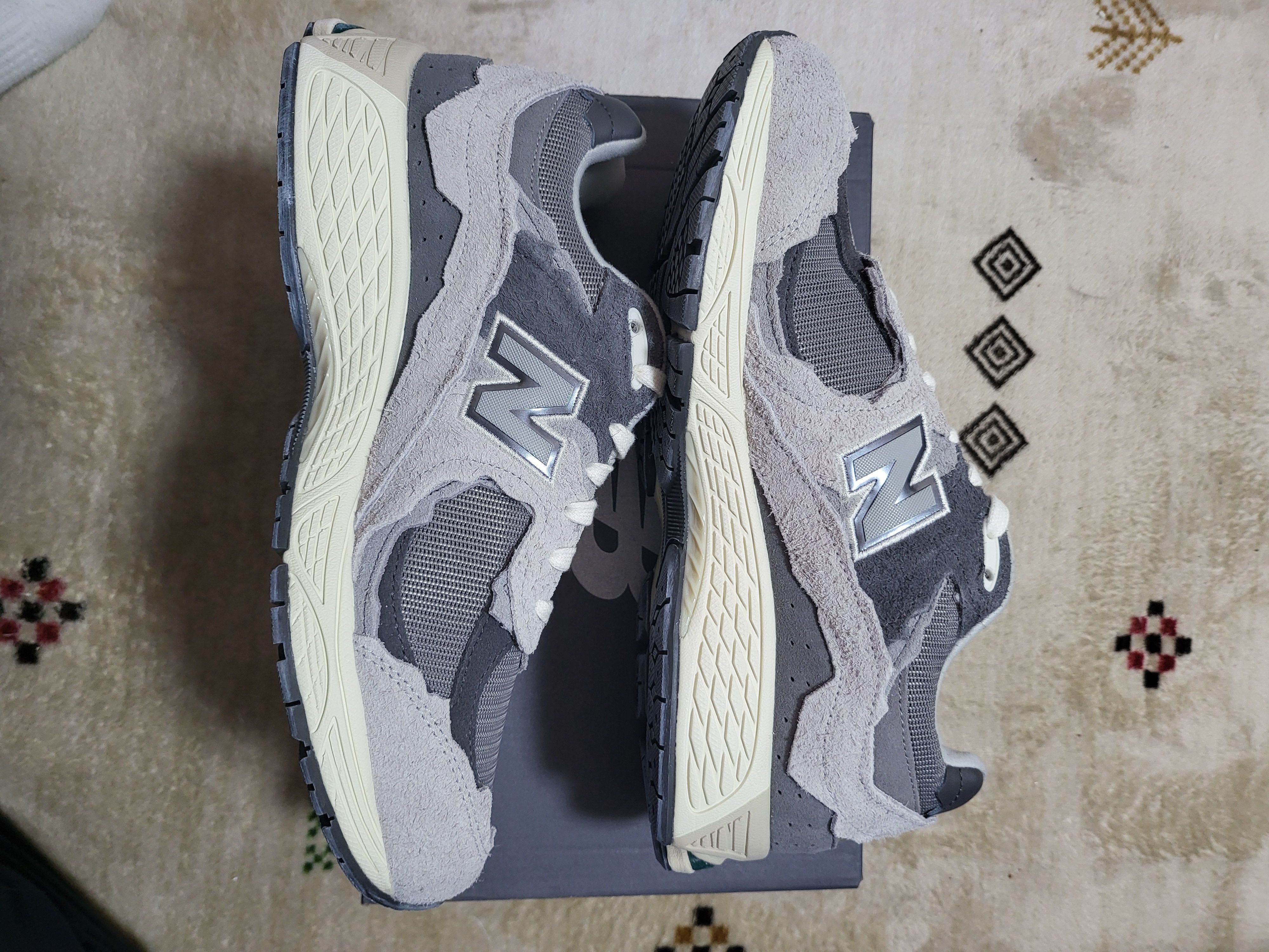 New Balance 2002R Protection Pack "Rain Cloud"