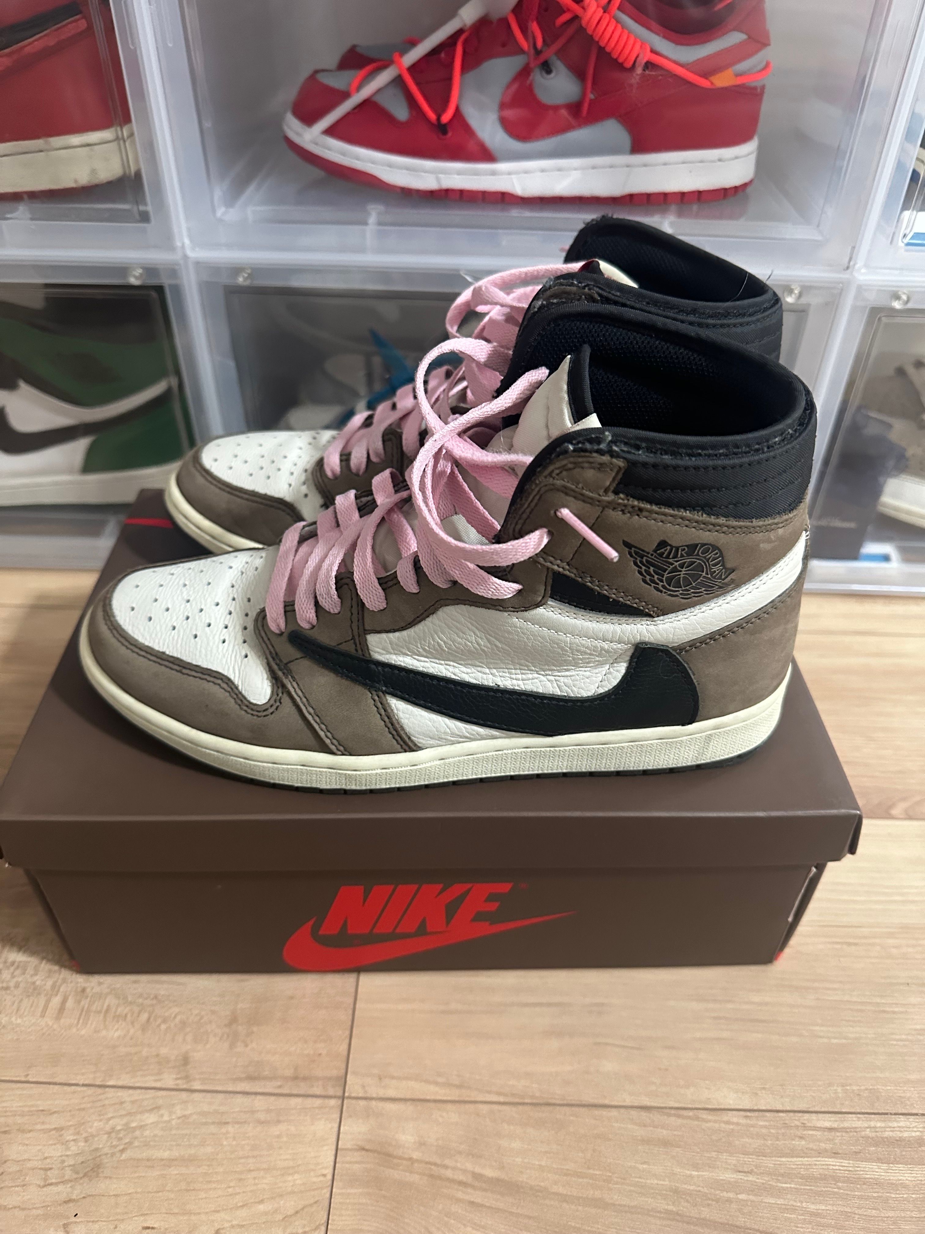 Travis Scott × Nike Air Jordan 1 Retro High OG TS SP "Sail/Dark Mocha"