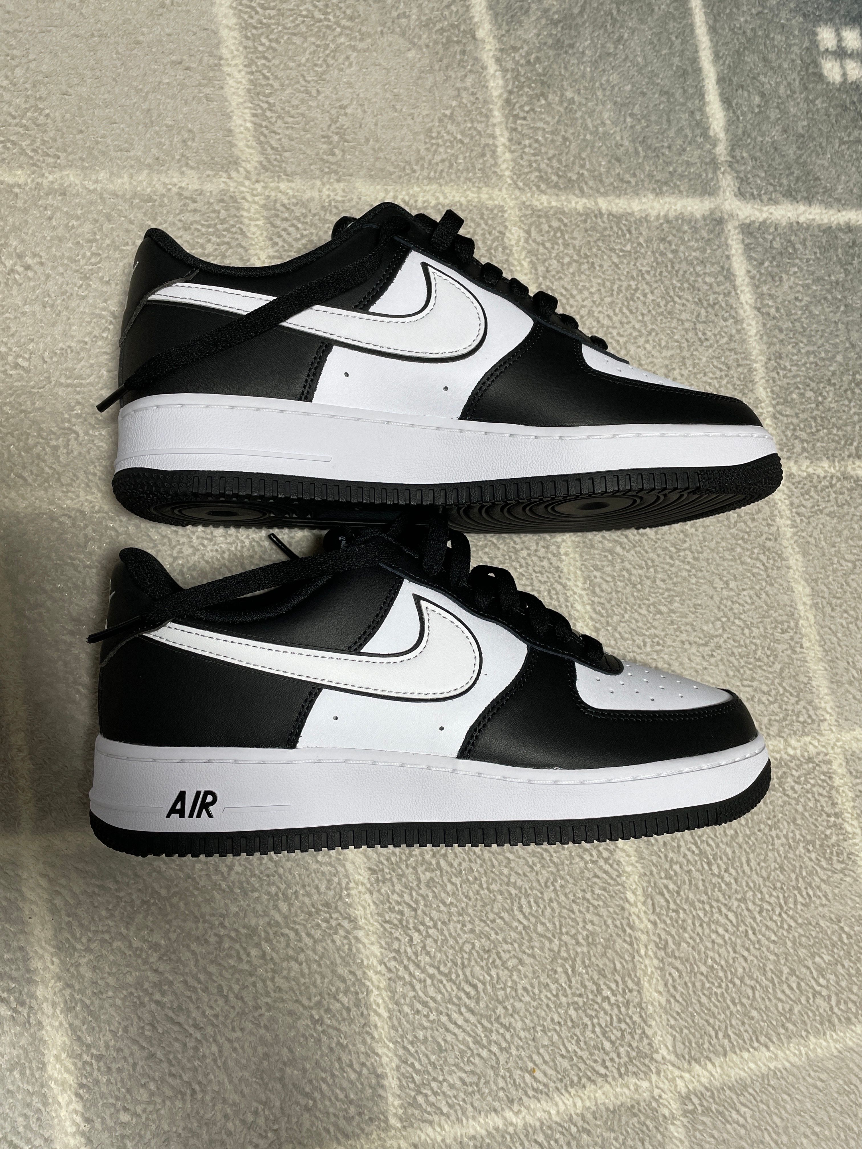 Nike Air Force 1 Low '07 "Black/Black/White"