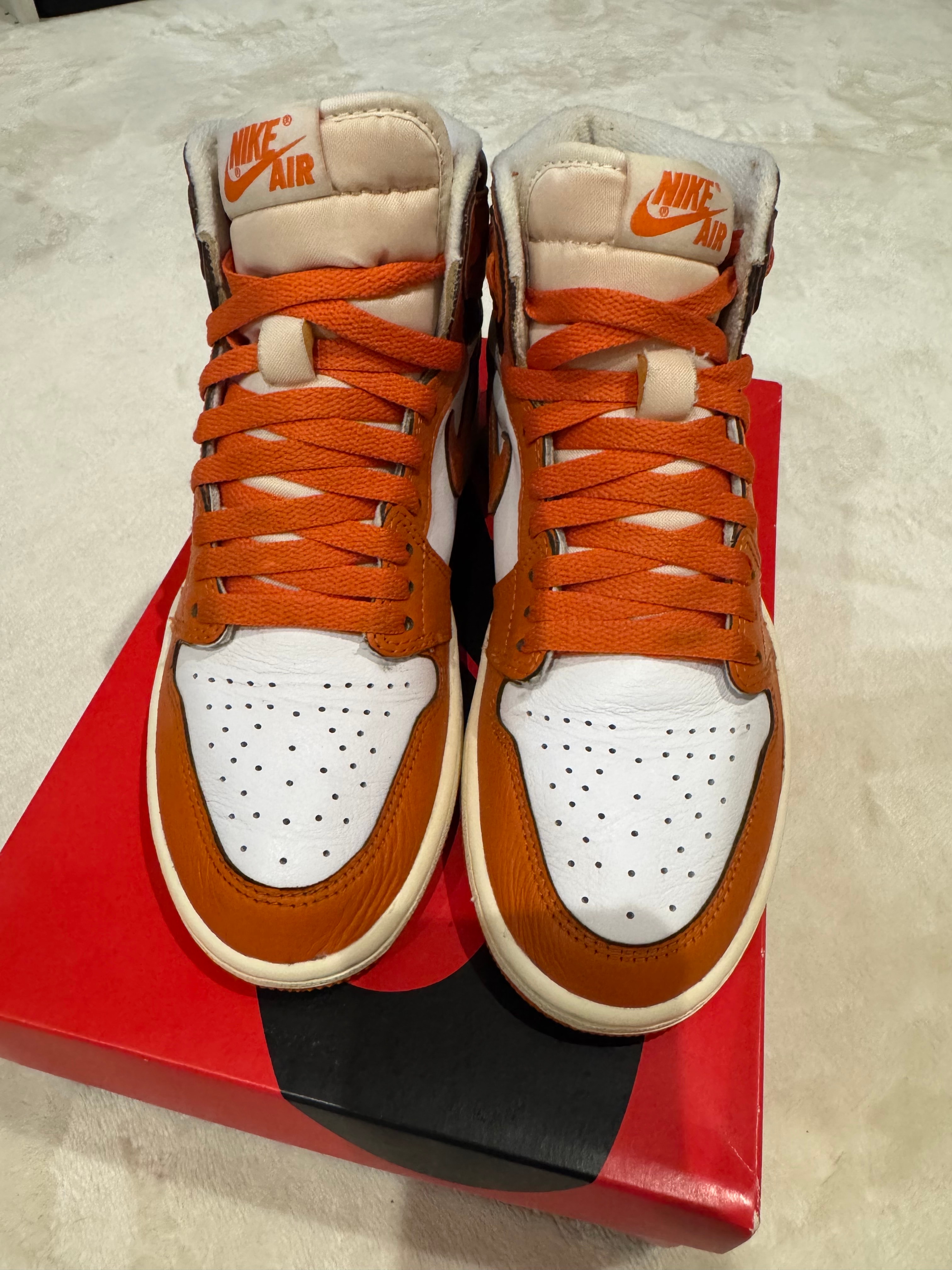 Nike Women's Air Jordan 1 High OG "Starfish"