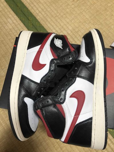 Nike GS Air Jordan 1 Retro High "Black Gym Red"