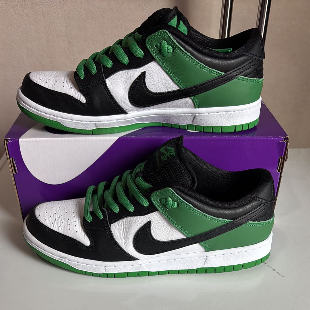 Nike SB Dunk Low Pro "Black and Classic Green"