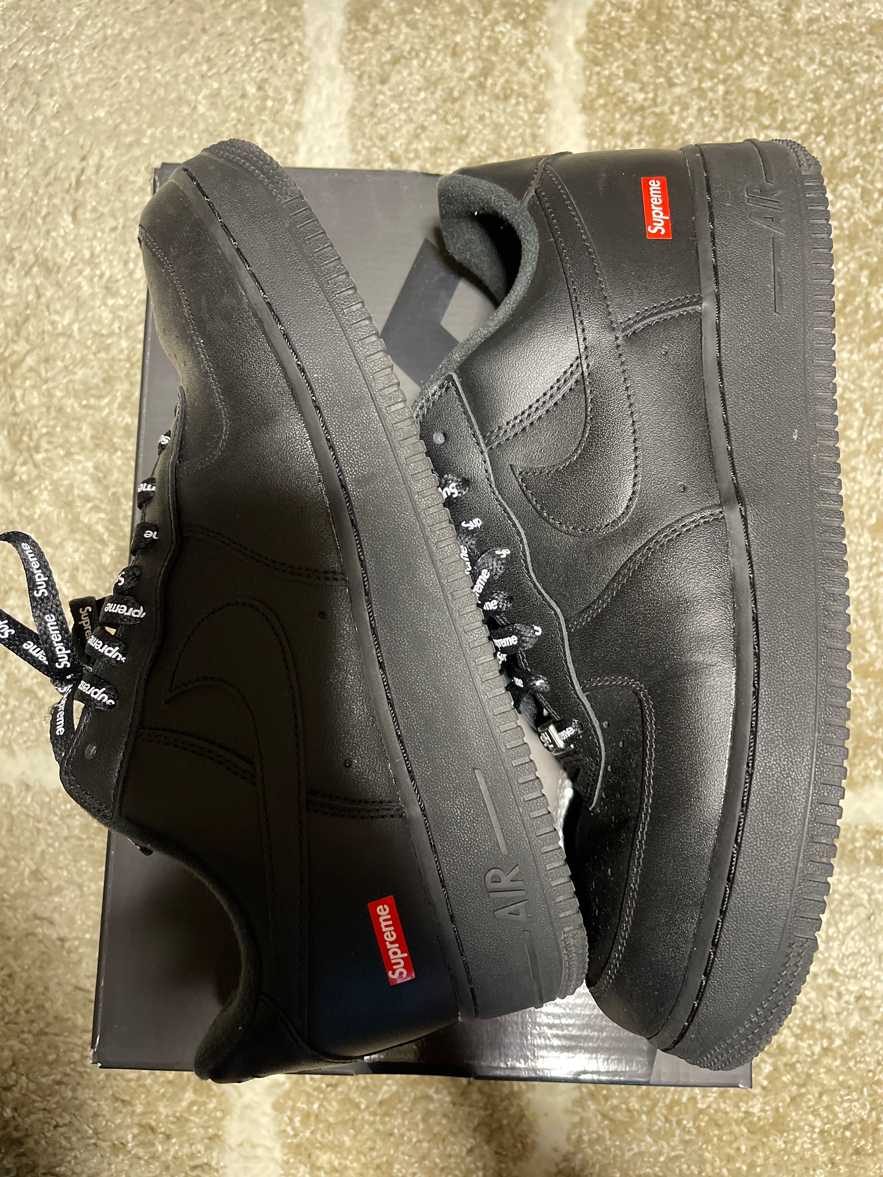 Supreme × Nike Air Force 1 Low "Black"