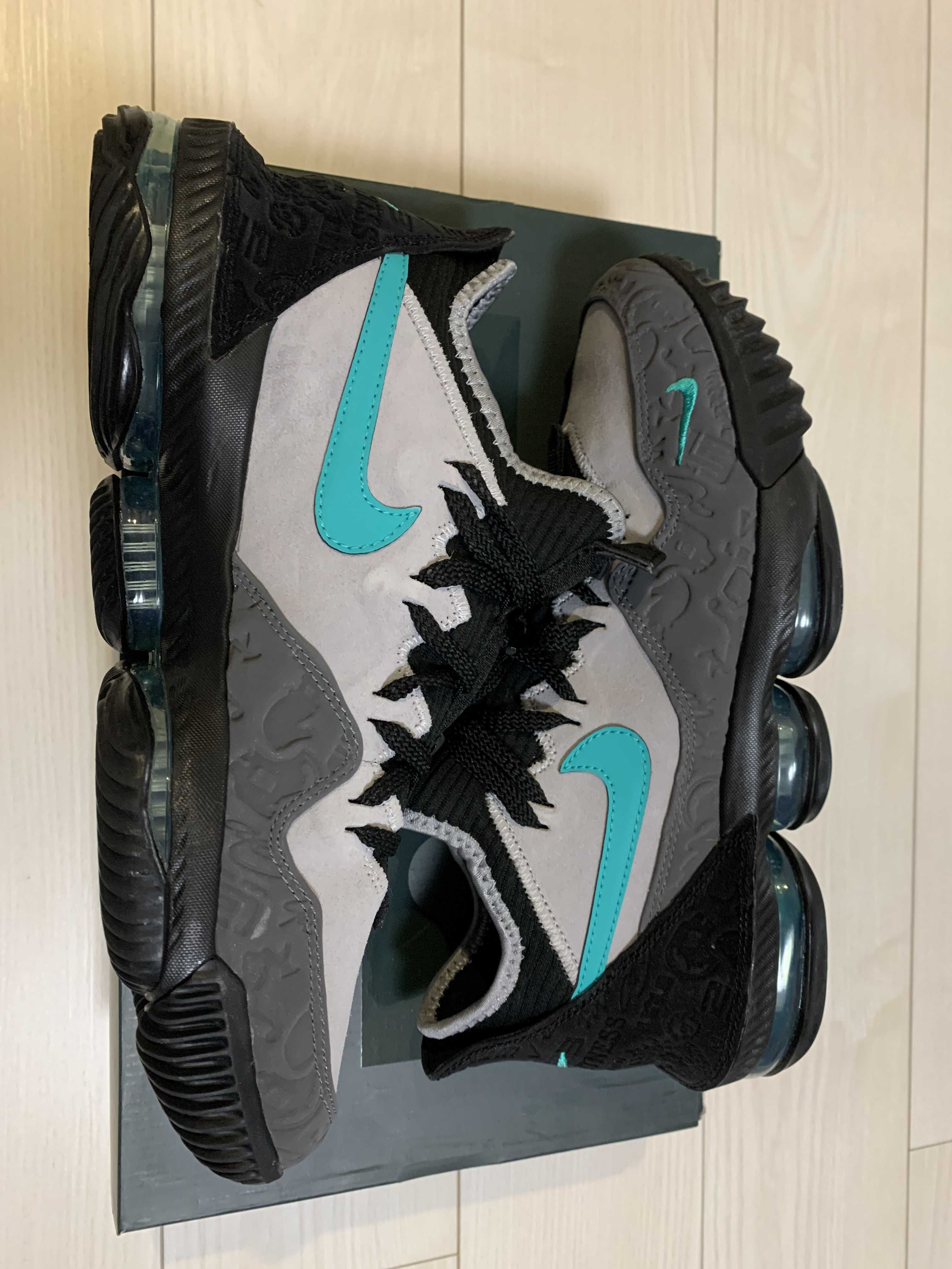atmos × Nike LeBron 16 "Clear Jade"