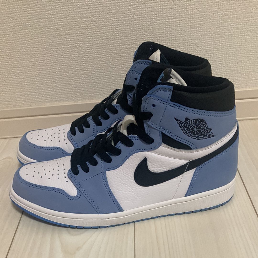 Nike Air Jordan 1 High OG "University Blue"