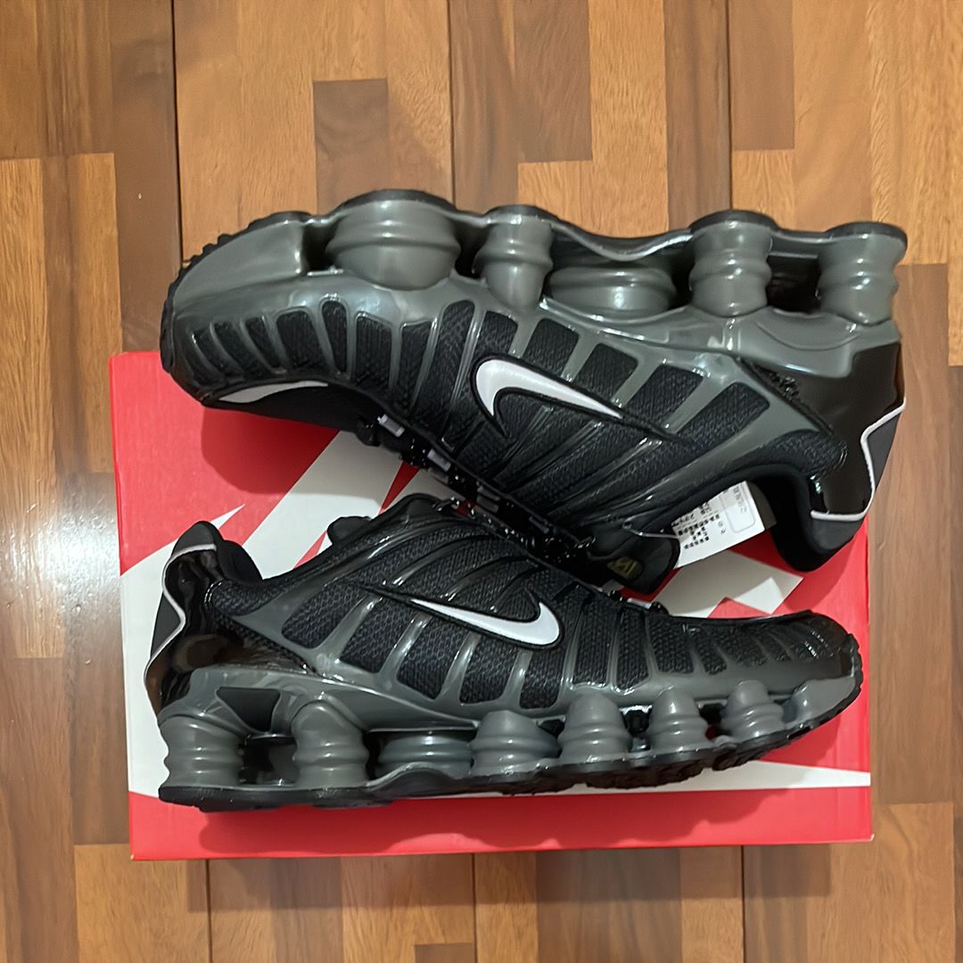 Nike Women's Shox TL "Black and Metallic Silver"