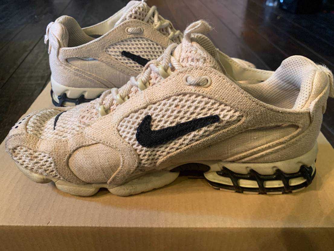 Stussy × Nike Air Zoom Spiridon CG 2 "Fossil/Black"