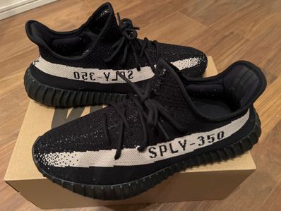 adidas YEEZY Boost 350 V2 "Oreo"
