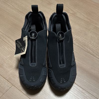 Nike Women's Air Max SNDR GORE-TEX "Black and Dark Smoke Grey"