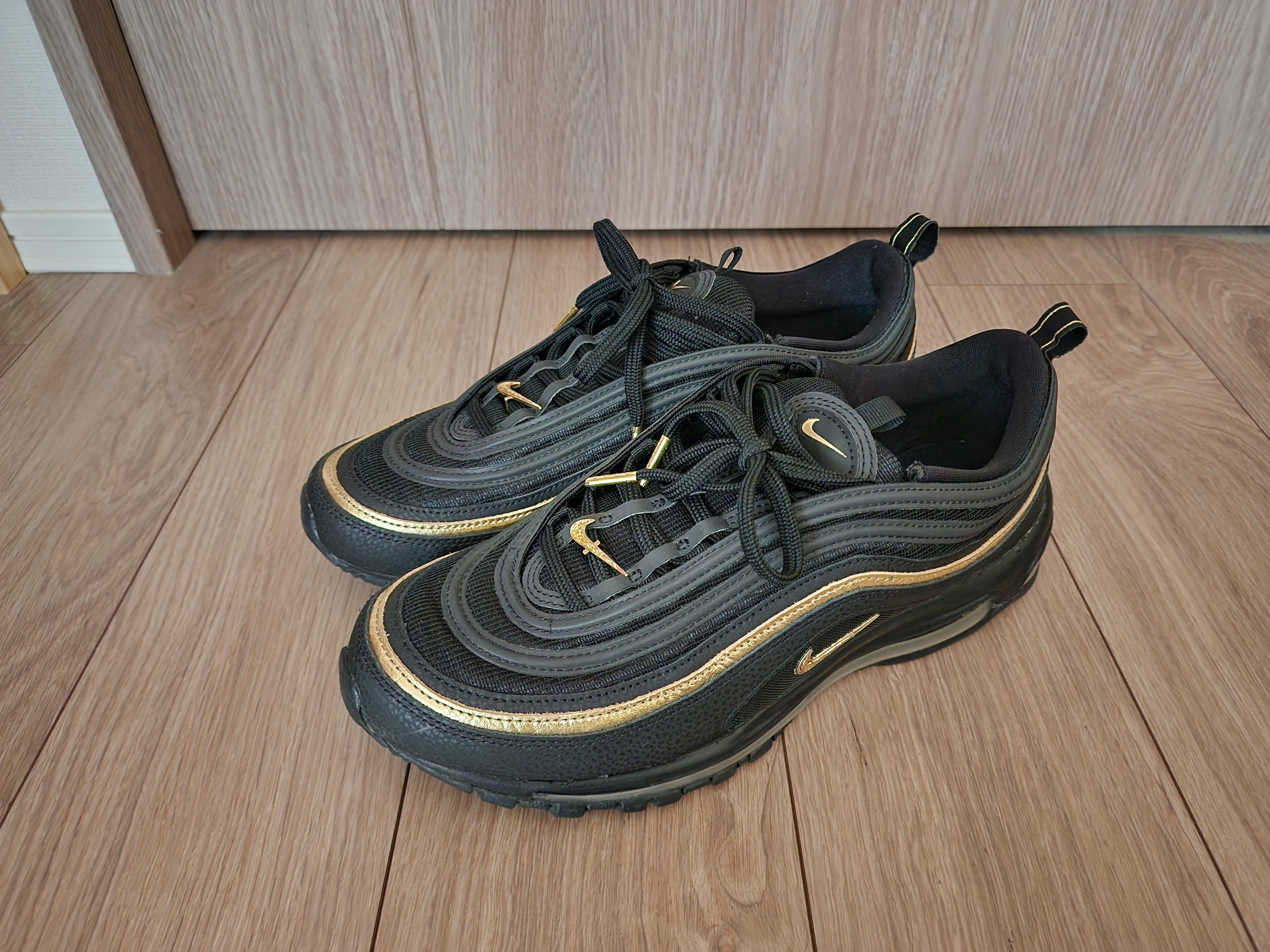 Nike Air Max 97 "Black/Metallic Gold"