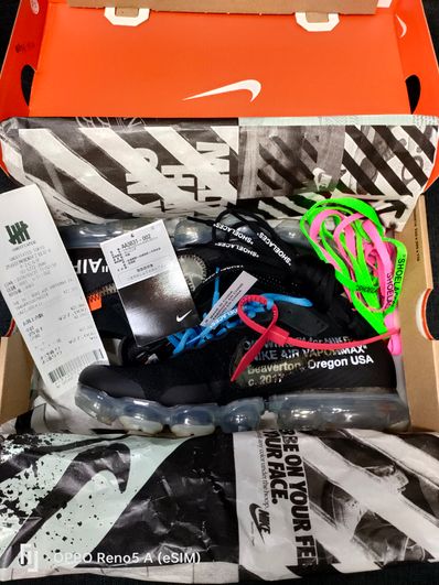 Off-White × Nike Air Vapormax "Black/Total Orange/Clear"
