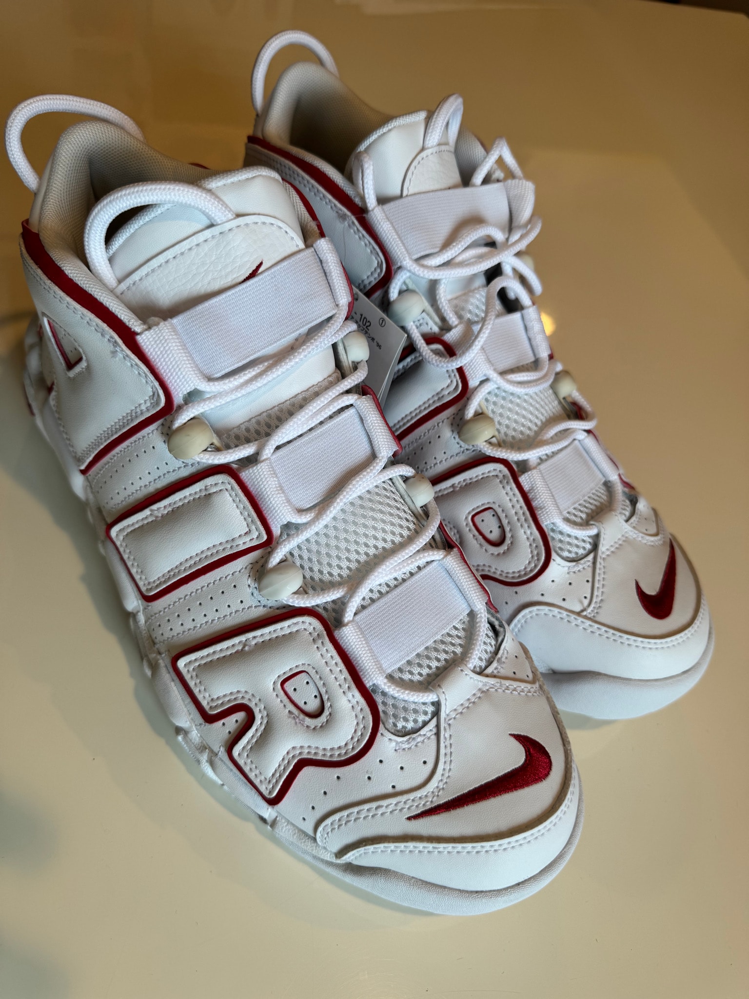 NIKE AIR MORE UPTEMPO "WHITE/VARSITY RED" (2021)