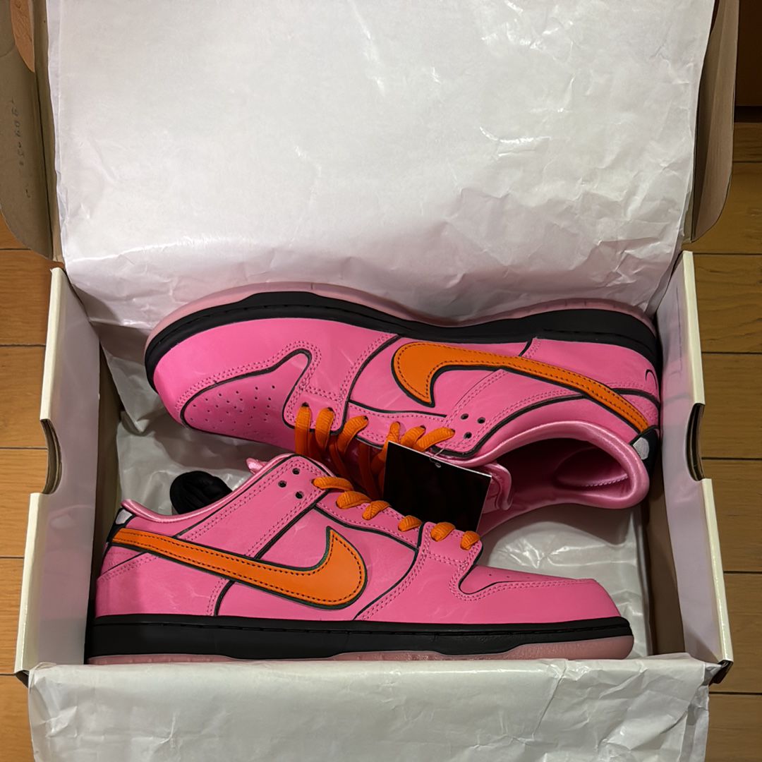 The Powerpuff Girls × Nike SB Dunk Low Pro QS "Blossom"