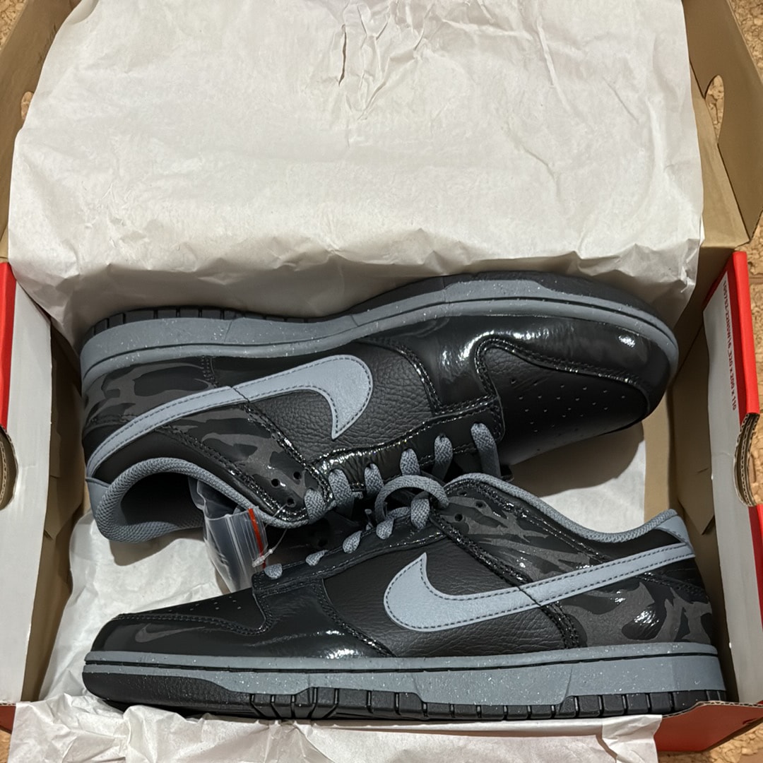 Nike Dunk Low Retro Berlin "Black and Off Noir"